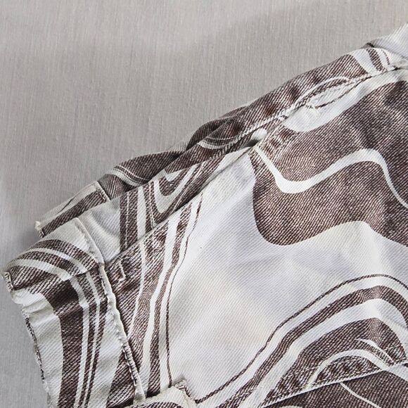 PacSun High Waist Brown and White Shorts - Picture 6 of 7